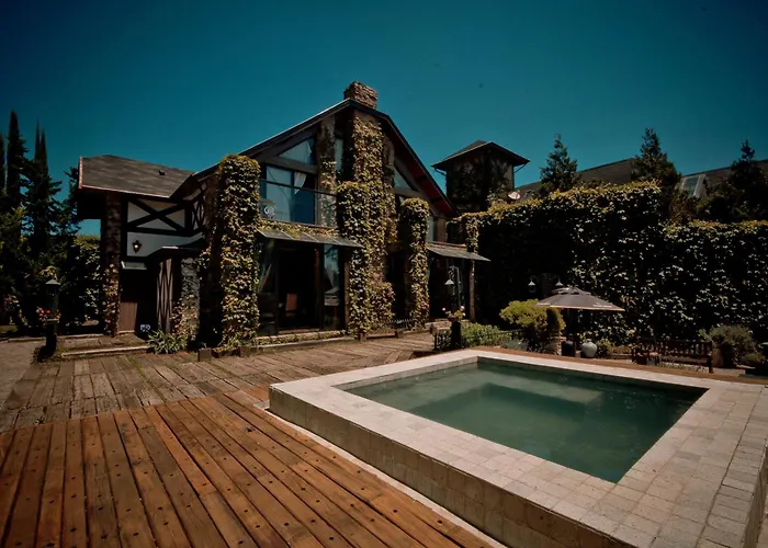 Chateau La VillettePousada